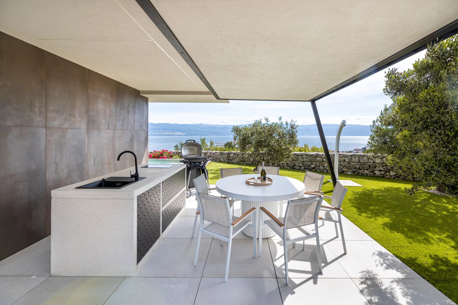 Moderne Villa mit Meerblick – Krk