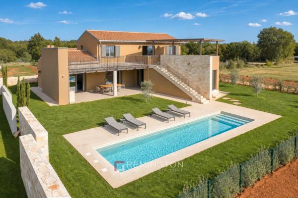 Villa autentikus bájjal, medencével, wellness-részleggel és tengerre néző kilátással - Közép-Isztria