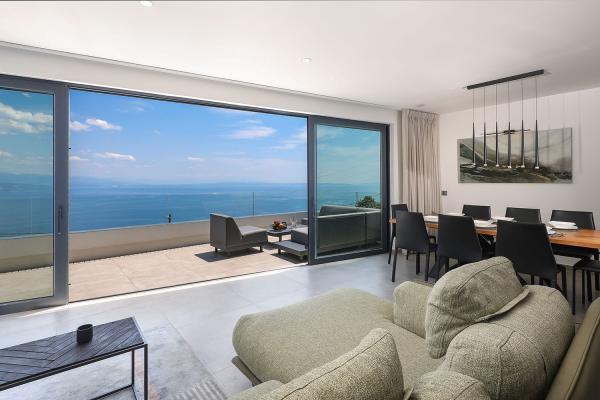 Moderne Villa mit Infinity-Pool und Panoramablick auf das Meer – Opatija Riviera