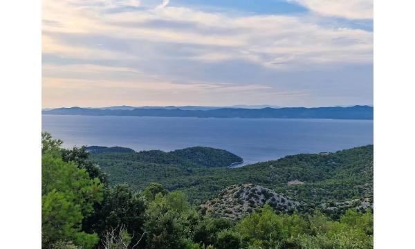 Zemljište prvi red do mora, sportsko-rekreacijske namjene, 15.850 m2