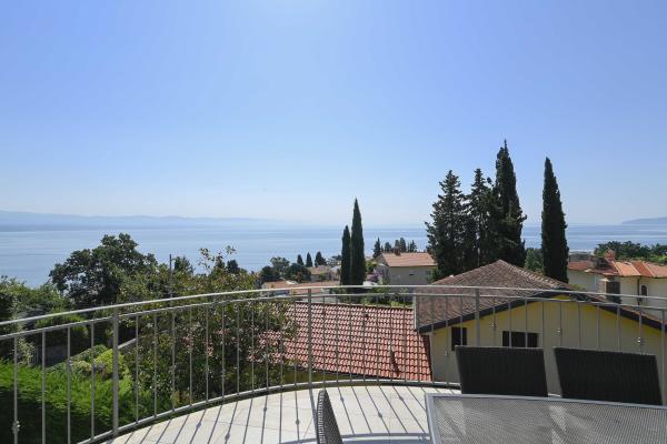 Familienhaus mit Pool und Meerblick - Opatija