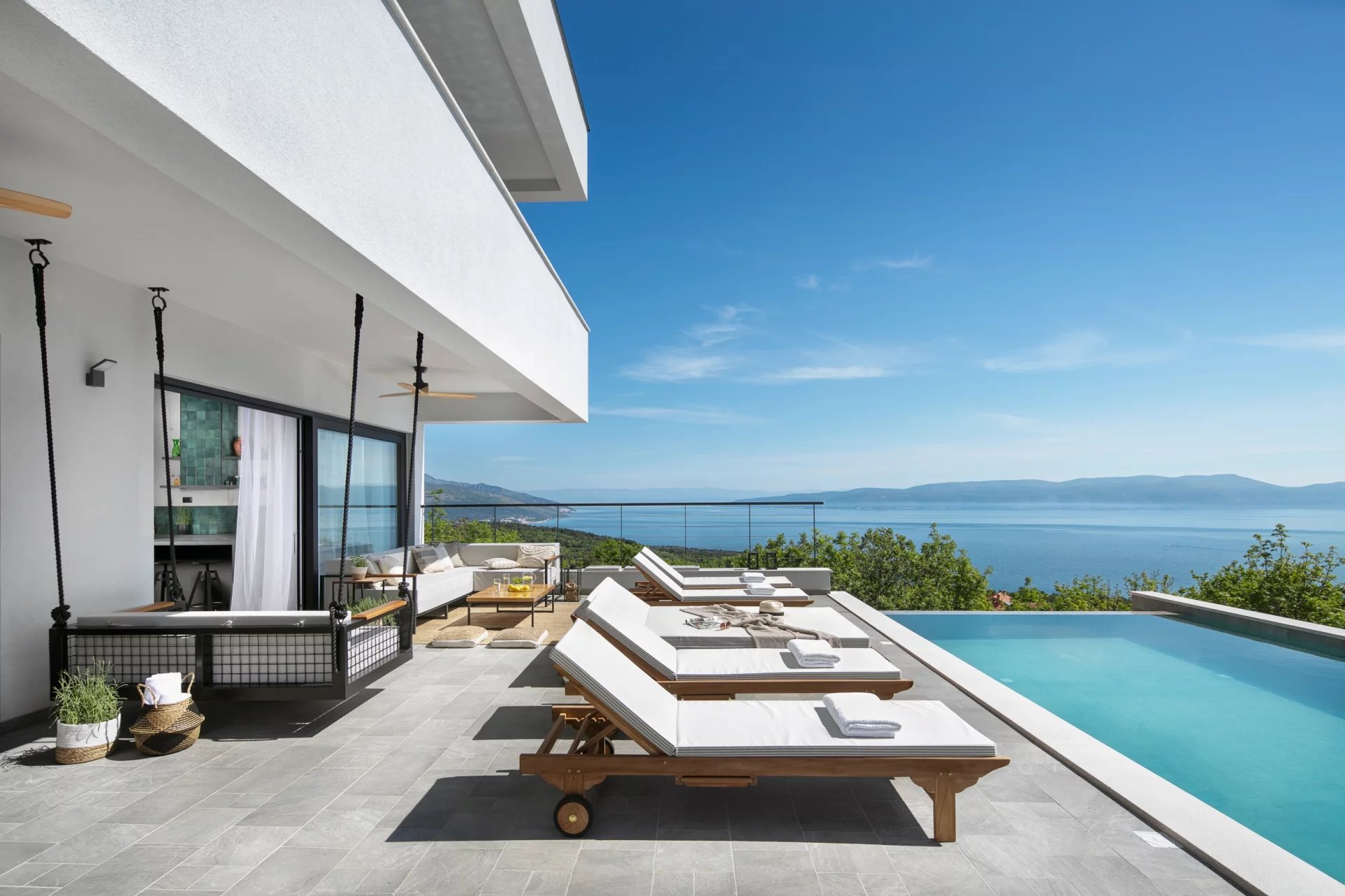 Istrien Villa: Modernes Haus mit Pool & Blick | Remington