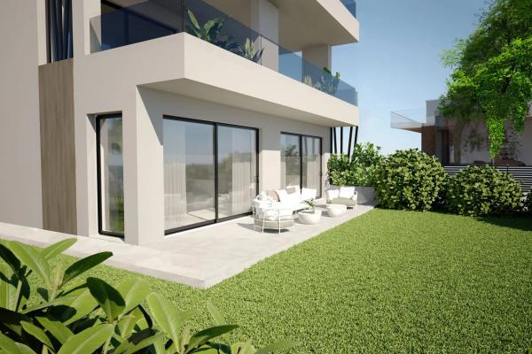 Moderan stan s privatnim vrtom - Rovinj
