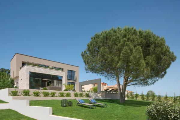 Modern luxury villa with infinity pool and wellness retreat in a tranquil location - Istria