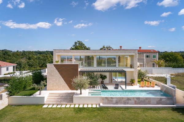 Contemporary villa with timeless elegance - Rovinj