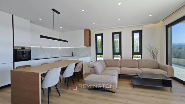 Sea view apartment in historic center of Opatija - Move in ready