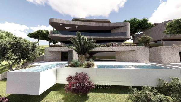 Prostrano zemljište s pogledom na more i projektom za tri stambene zgrade – Opatija