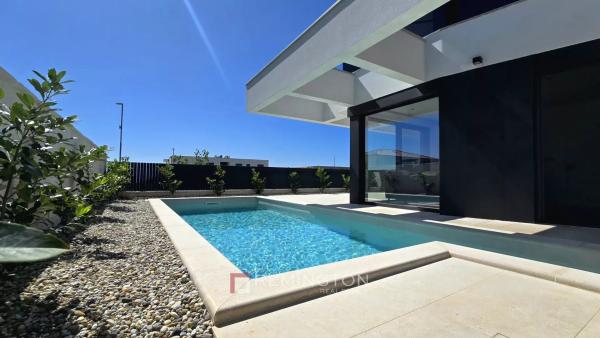 Apartment with private pool - Island of Krk