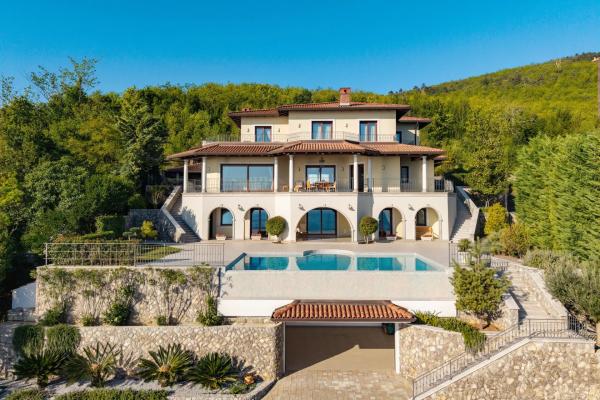 Residence with panoramic sea view and infinity pool - Opatija Riviera